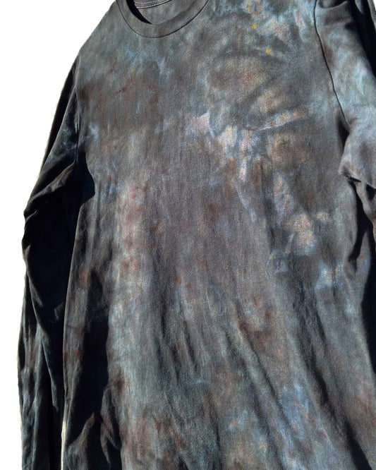 Night Ripple Long Sleeve Ice Dye - close up
