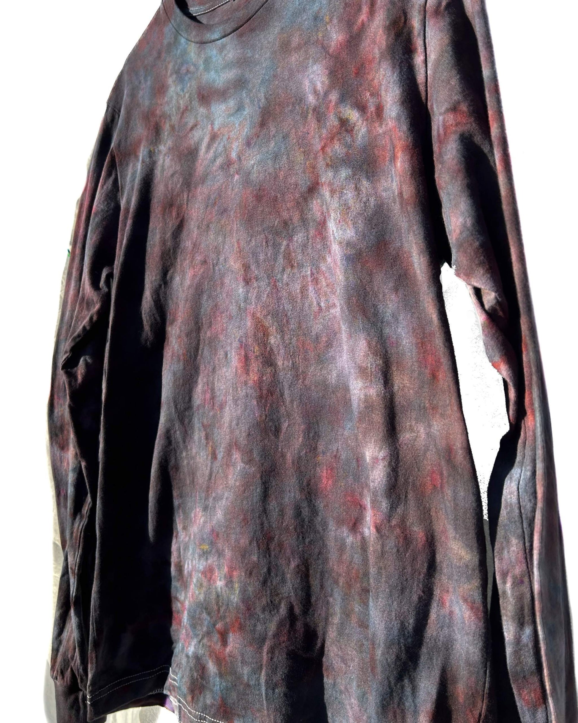 Onyx Pulse - Long Sleeve Ice Dye 