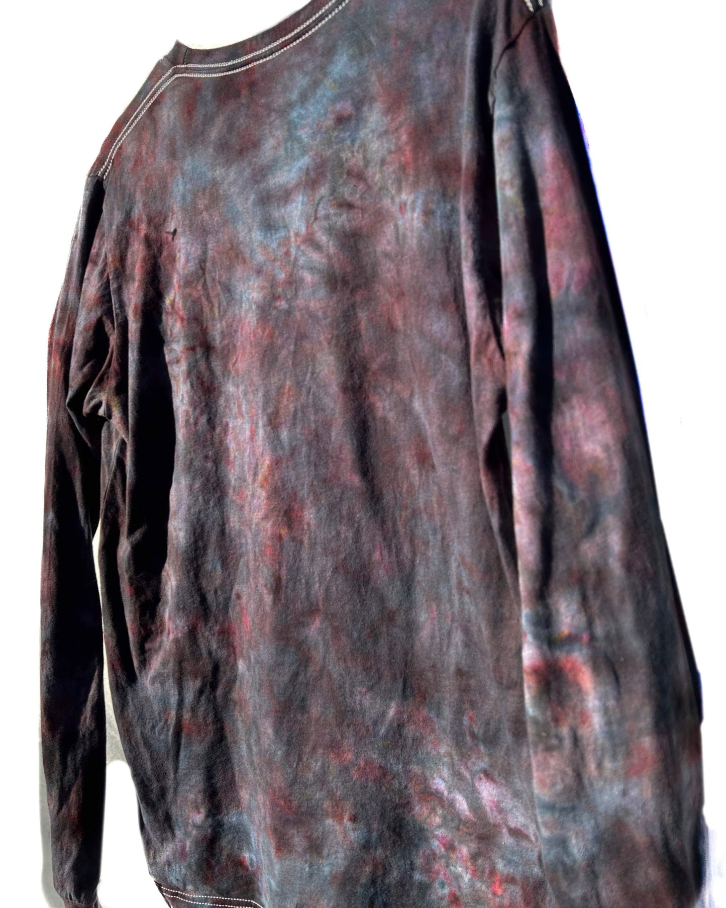 Onyx Pulse - Long Sleeve Ice Dye 