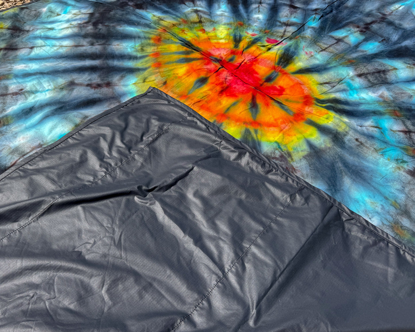 Rift - Waterproof Ripstop Tie-Dye Park/Beach Blanket
