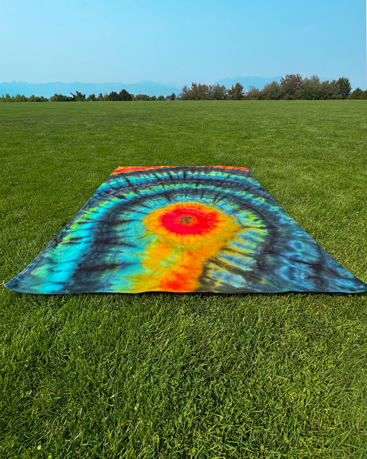 Quiet Current Meditation Blanket - Waterproof Ripstop Tie-Dye