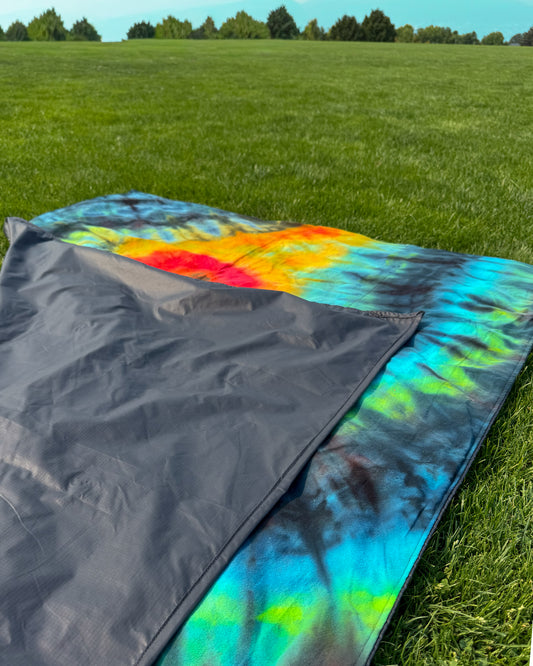 Quiet Current Meditation Blanket - Waterproof Ripstop Tie-Dye